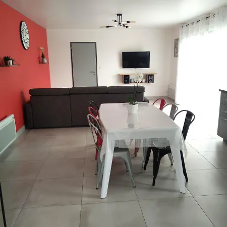 Holiday home De La Bultiere 4 Etoiles Ouvert A L'annee Entre Montaigu Et Les Herbiers Chavagnes-en-Paillers