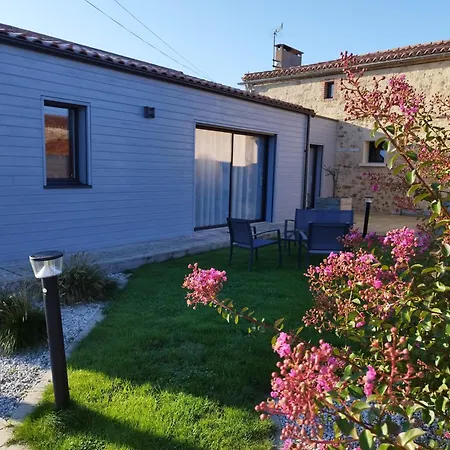 De La Bultiere 4 Etoiles Ouvert A L'annee Entre Montaigu Et Les Herbiers Holiday home Chavagnes-en-Paillers
